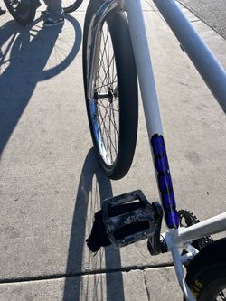 Bomma bike