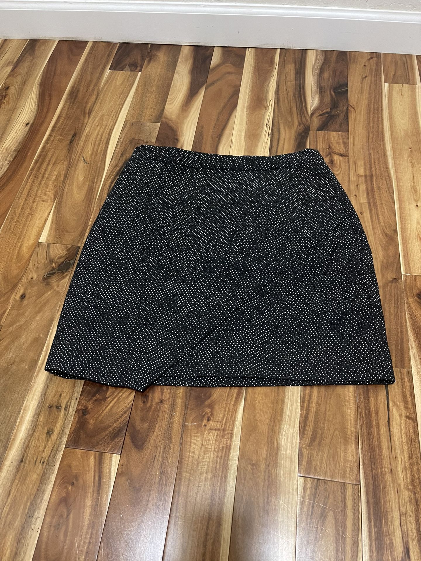 H&M Women’s Skirt Size 6