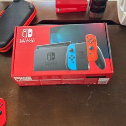 Nintendo Switch Gaming Device