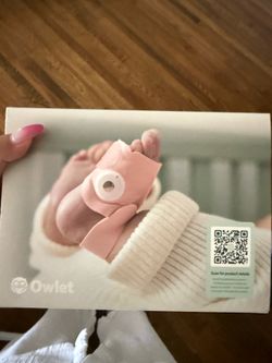 Owlet Dream Sock Baby Monitor - Excellent Condition