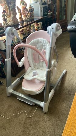 Baby swing run by battery or electric price 25$. Pick up.  E. Side Tacoma