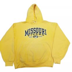 University of Missouri Hoodie $20 (Good Condition) Size M 