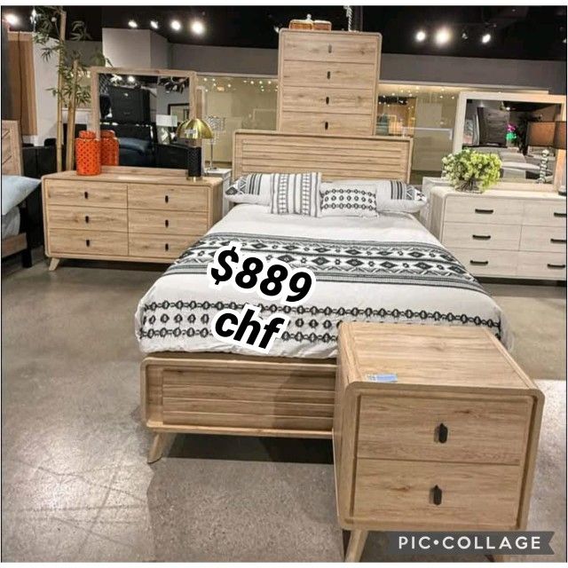 4 Piece King  Size Bedroom Set ( Included King  Bed Frame ,Dresser , Mirror ,Nightstand )