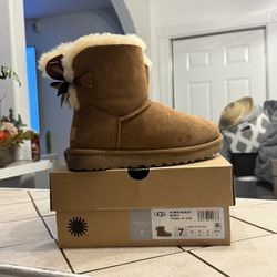 Women’s Uggs 