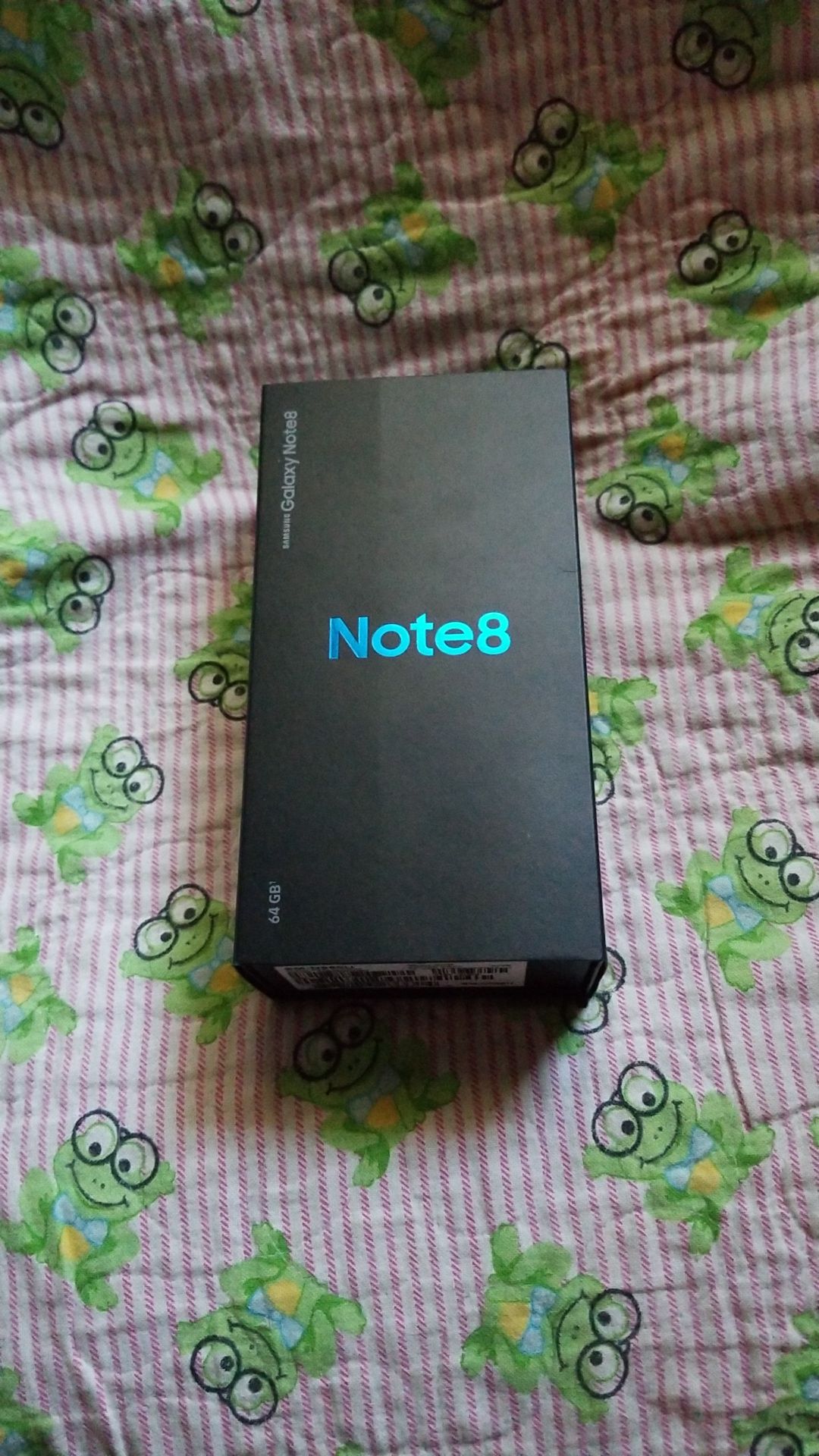 CELL PHONE. BRAND NEW SAMSUNG GALAXY NOTE8