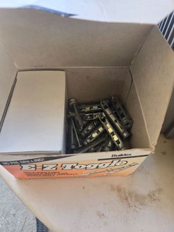 Toggle drywall heavy duty anchors