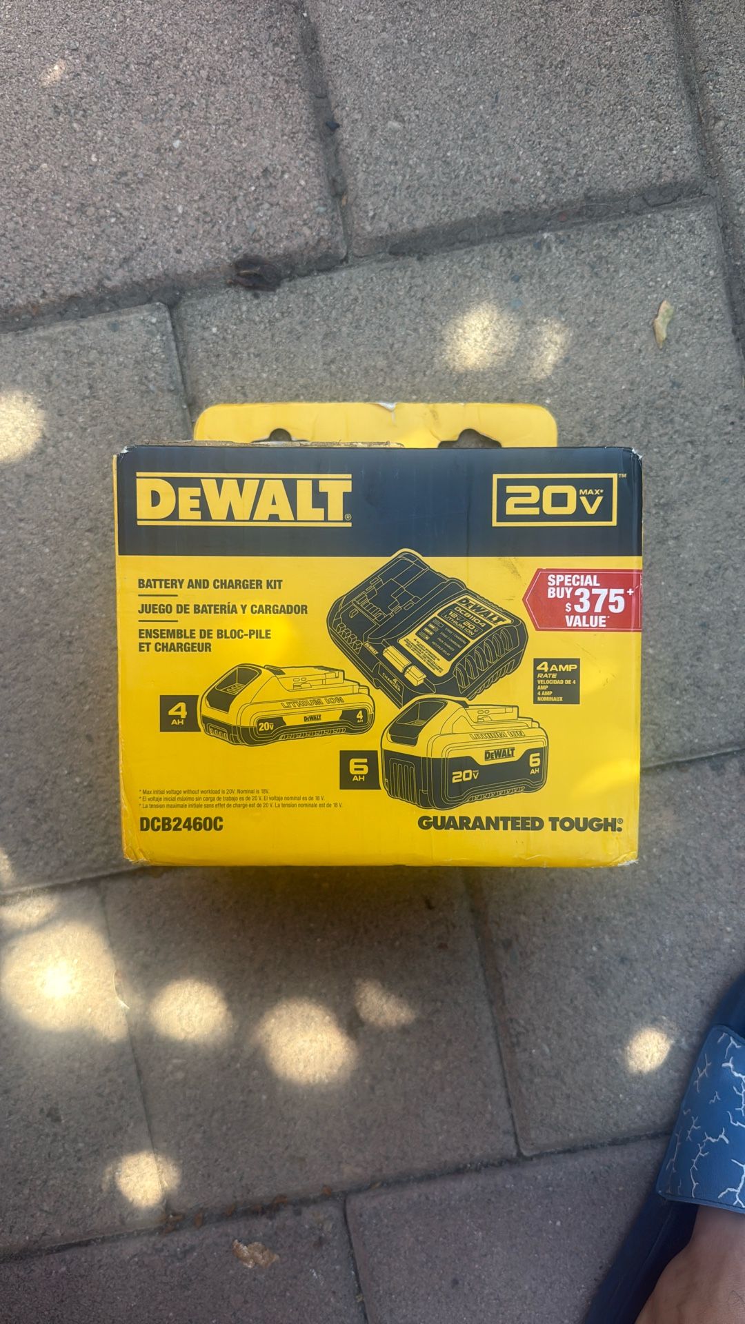 20V MAX Lithium-Ion 6.0Ah and 4.0Ah Battery and Charger Starter Kit