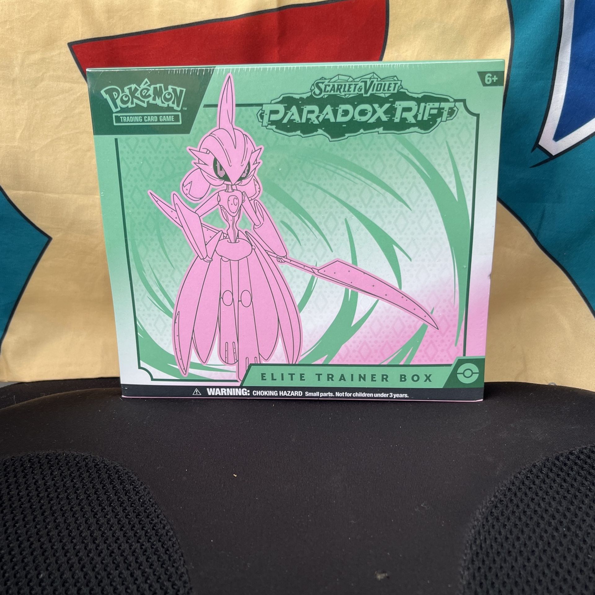 Scarlet & Violet Paradox Rift Elite Trainer Box