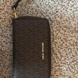 Micheal Kors Wallet