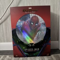 Hot Toys Spider-Man Home Made Suit - all accessories broken drone and broken stand