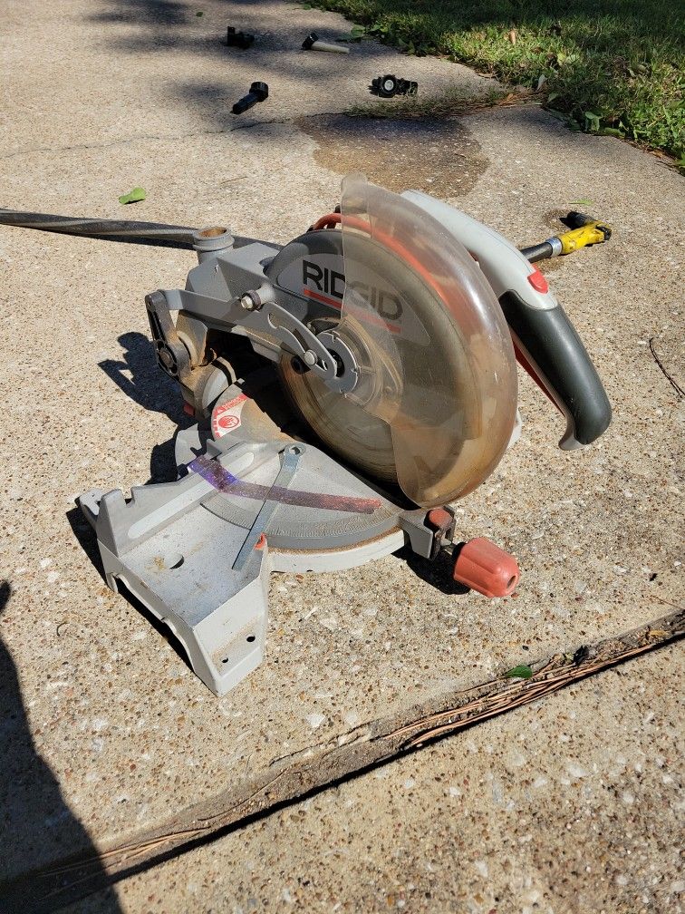 Ridgid 10" Miter Chop Saw