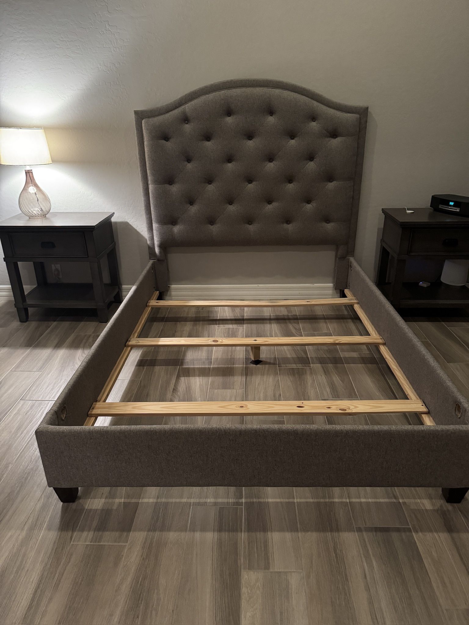 Queen Bed frame With Headboard