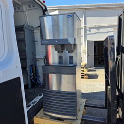 Follett Symphony Plus 25 2024