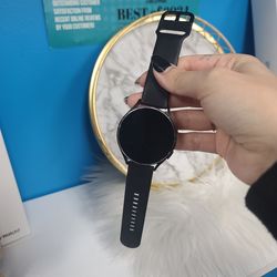 Samsung Galaxy Watch 4 - 90 Days Warranty - Best Deal In Town