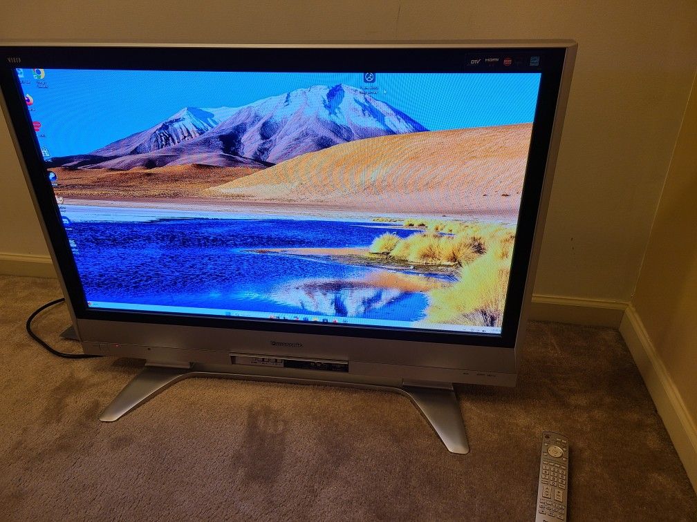 Panasonic Viera Plasma TV 42" 1080p TH-42PX60U