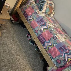 Twin Size Bed Set