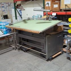 Mayomatic Professional Drafting Table 72"X 40" .  