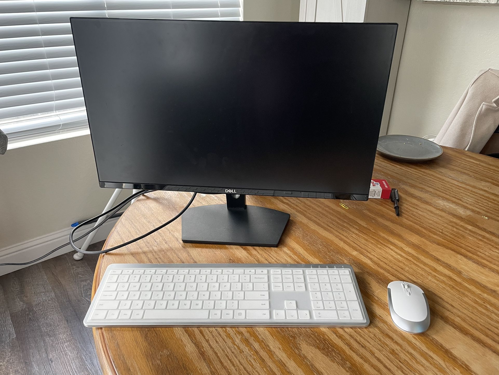 Dell Desktop Monitor SE2419HX