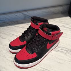Nike Air Force 1 Mid Bred Size 11