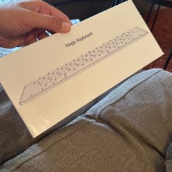 Apple Magic Keyboard