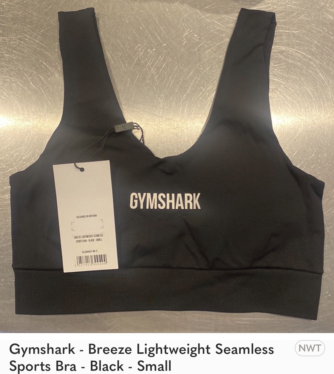 Gymshark - Breeze Lightweight Seamless Sports Bra - Black - Small