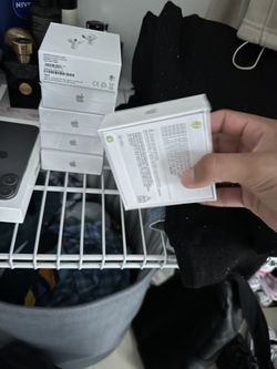 AirPods