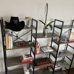 4 Tier Bookshelf (middle can be removed to be 2 separate bookshelves instead of three)