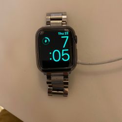 Apple Watch Series 5 Lte