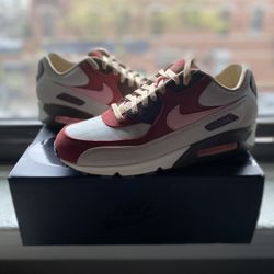 Nike Air Max 90 “Bacon” Size 5, 11