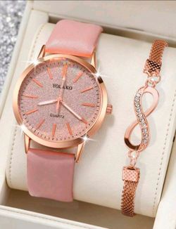 Women's Rose Gold Glitter Dial Quartz Watch Pink PU Leather Strap Casual Wrist Watch Gift for Her
Elegant women's quartz wrist watch featuring a shimm