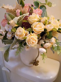Elegant vase