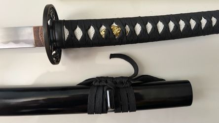 Samurai sword decorative with mount 40“ long black