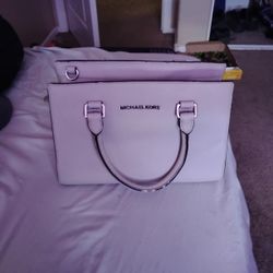 Michael Kors Hand Bag