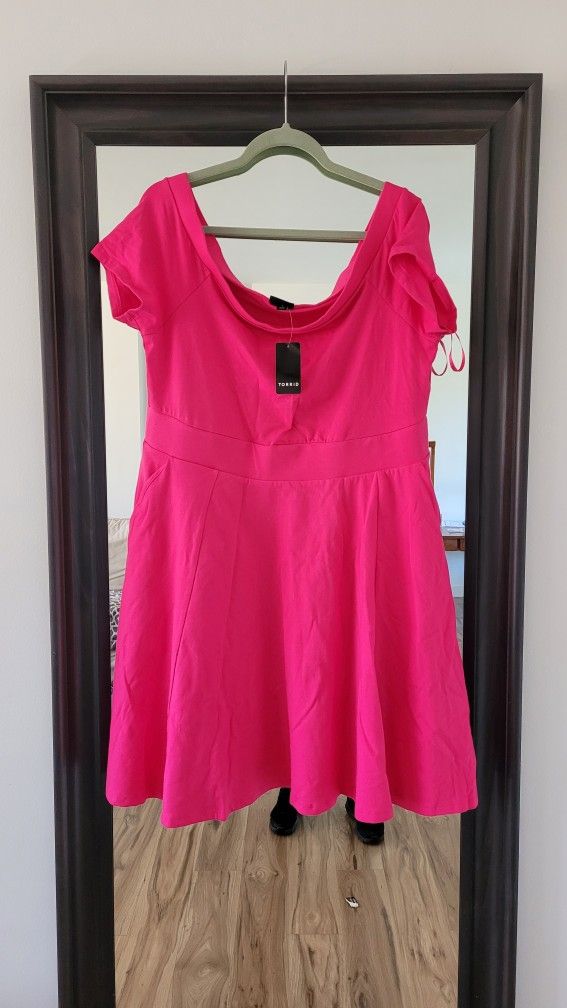 Bran New Torrid Off Sholder Dress Size 1x Hot Pink