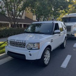 2013 Land Rover LR4
