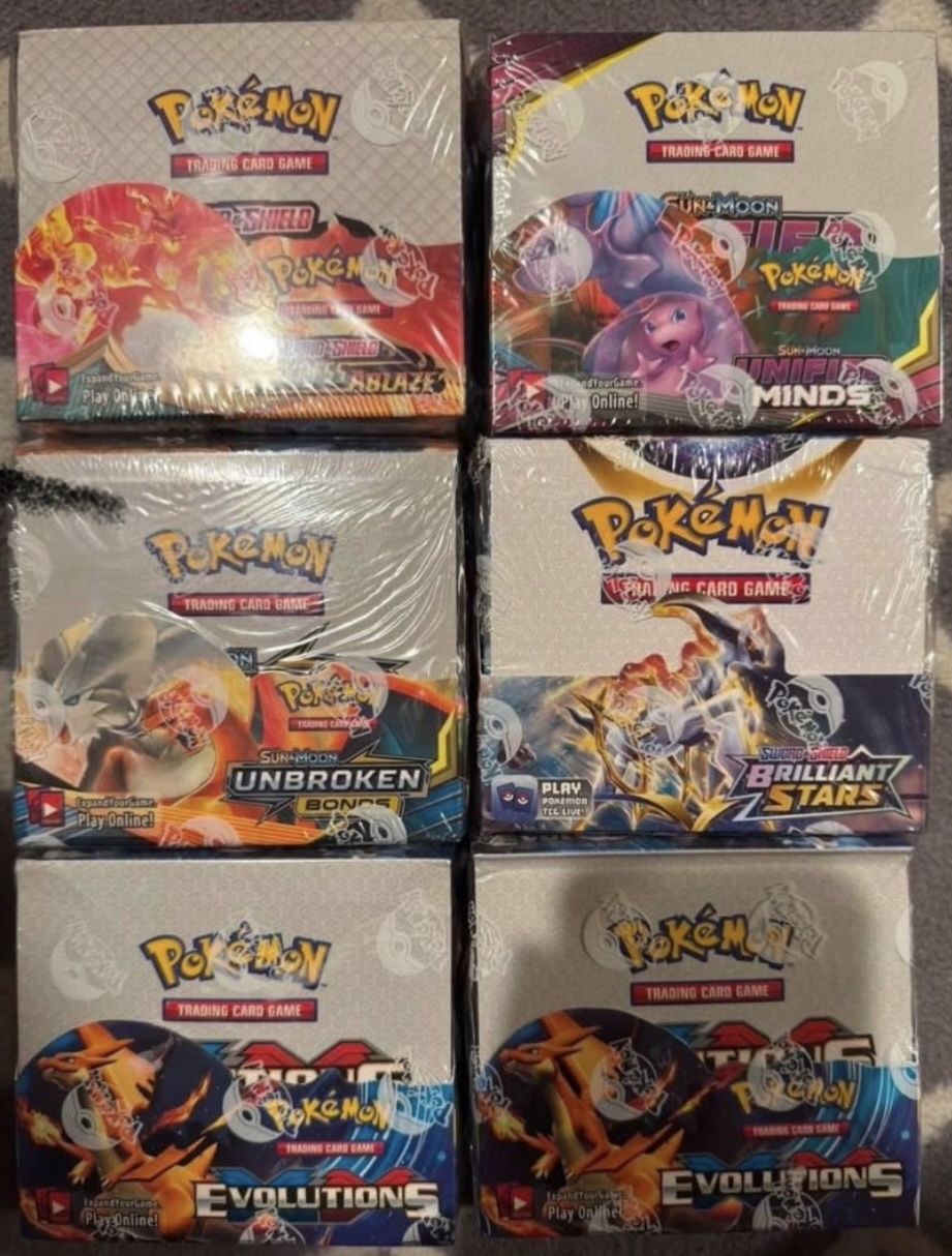 Pokemon booster box 