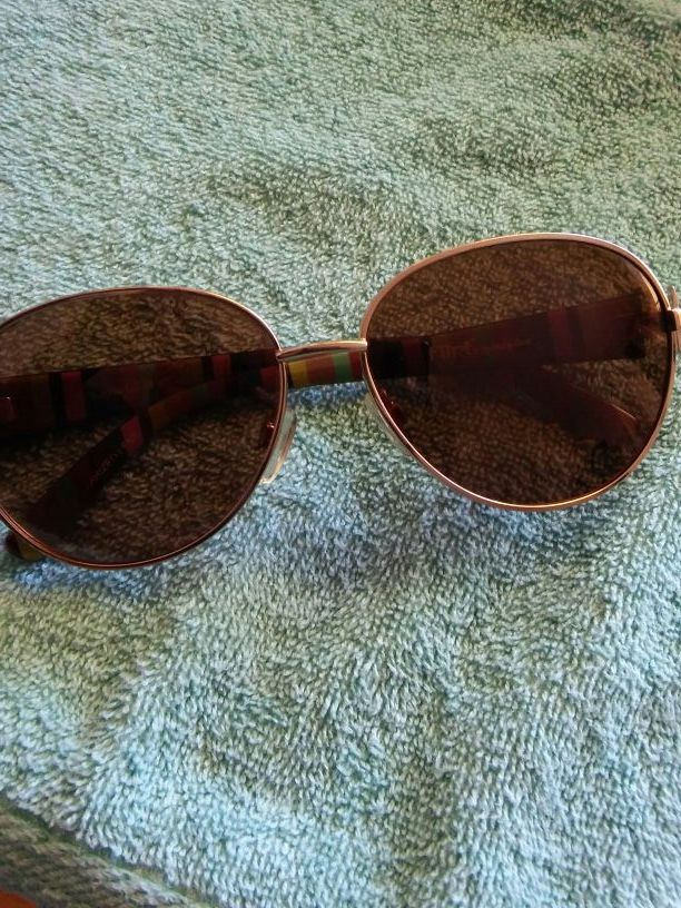 Flirt sunglasses by Sydney Love