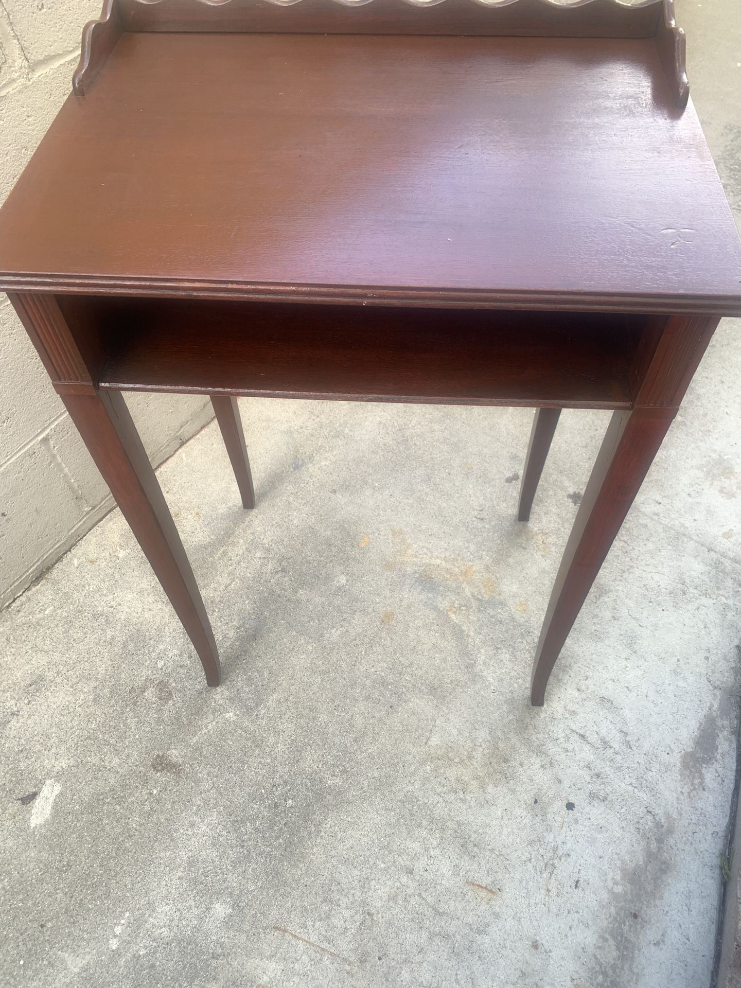 Side Table Solid Wood . 20x19x29