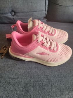Avia shoes