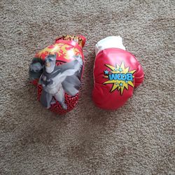 BOXING GLOVES WITH BATMAN ON THEM