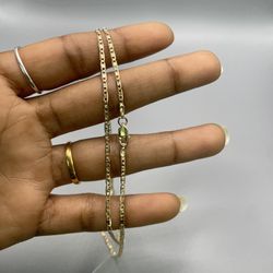 10 KT REAL GOLD VALENTINO CHAIN