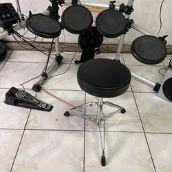 Simmons SD5X Electronic Drum Set 