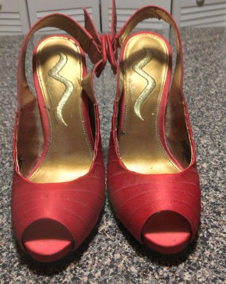 RED COLOR HIGH HEELS 