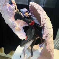 Konan Statue 