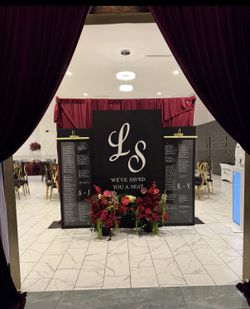 Black Wooden Seating Chart