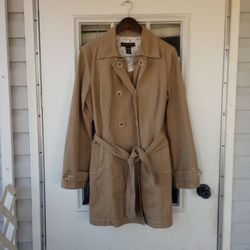 New York and Company Womens Tan Cotton Trench Coat with waist tie