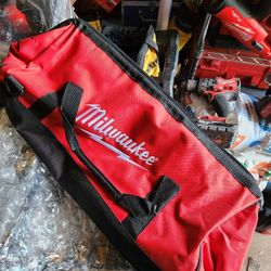 Firm Price🛑 Milwaukee Large Tool Bag New. Precio Firme 🛑 