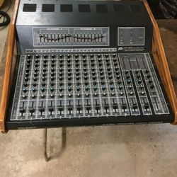 Xr 1200 Mixer Made In Year 1979 Powers On