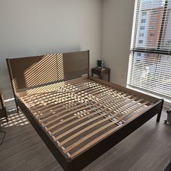King bed frame