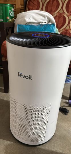 Pre-owned Levoit Air humidifier. $50.00 Pick up in Powder Springs Ga 30127